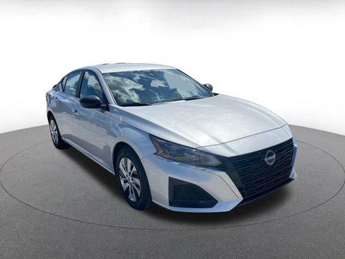 2024 Nissan Altima S FWD