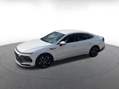 Serenity White 2025 Hyundai SONATA SEL
