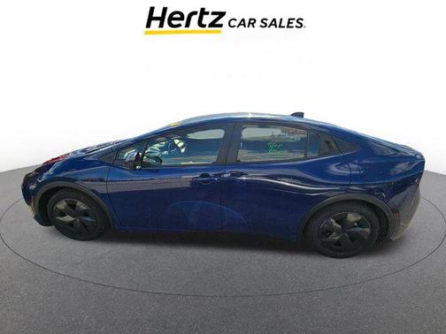 2025 Toyota Prius LE