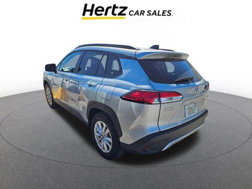 2025 Toyota Corolla Cross LE