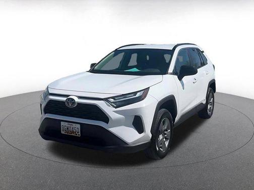 Ice Cap 2025 Toyota RAV4 Hybrid LE