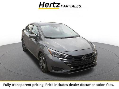 Gun Metallic 2025 Nissan Versa 1.6 SV