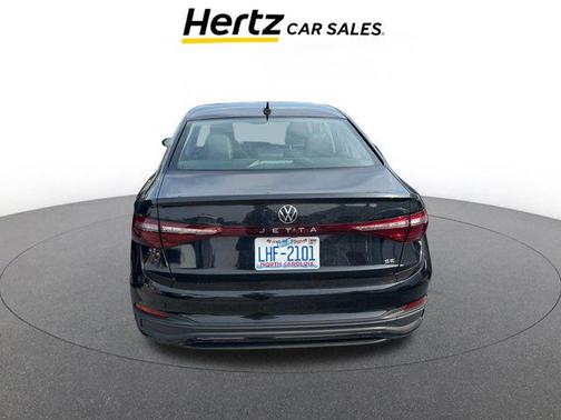 2025 Volkswagen Jetta 1.5T SE