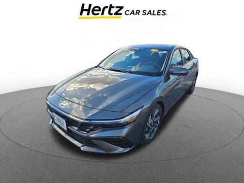 2025 Hyundai ELANTRA SEL