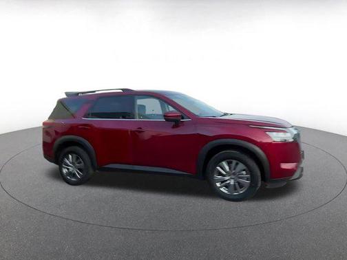 2025 Nissan Pathfinder SV FWD