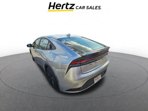 2025 Toyota Prius LE