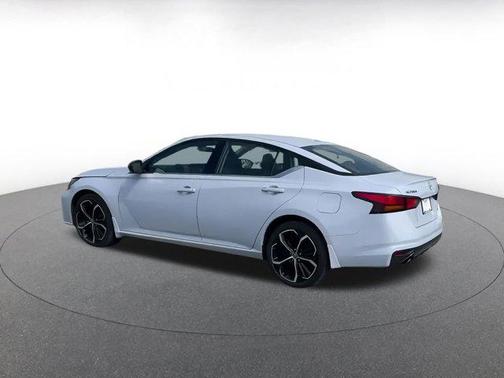 2024 Nissan Altima SR Intelligent AWD