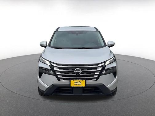 Brilliant Silver Metallic 2025 Nissan Rogue SV