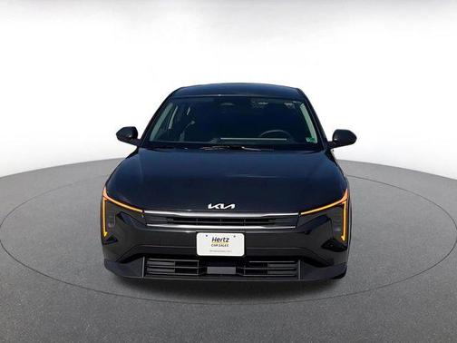 Interstellar Gray 2025 Kia K4 LXS