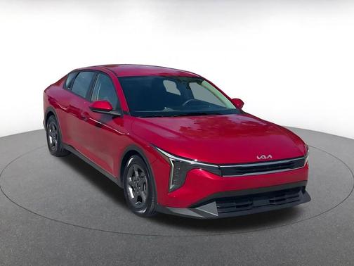 Currant Red 2025 Kia K4 LXS