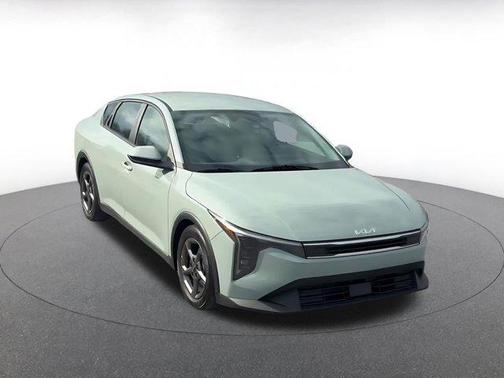 Morning Haze 2025 Kia K4 LXS