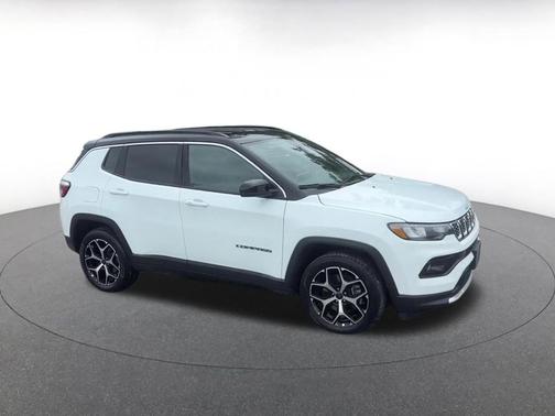 Bright White Clearcoat 2025 Jeep Compass Limited
