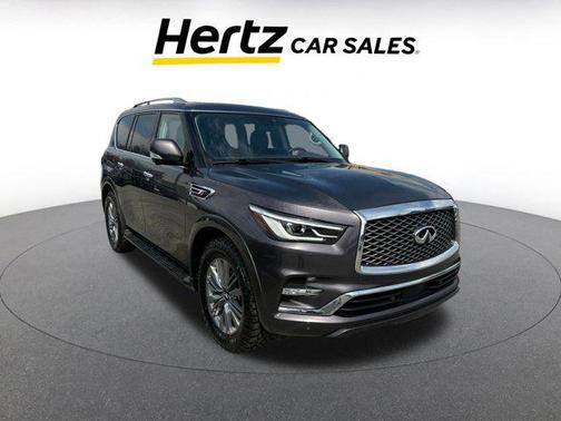 2022 INFINITI QX80 Luxe