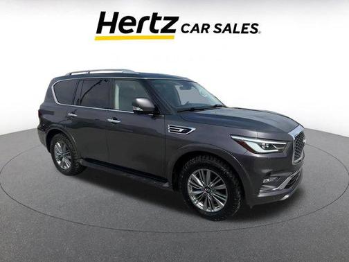 2022 INFINITI QX80 Luxe