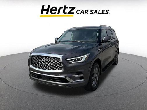 2022 INFINITI QX80 Luxe