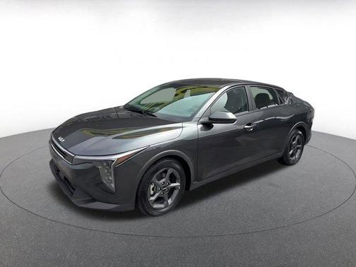 Interstellar Gray 2025 Kia K4 LXS