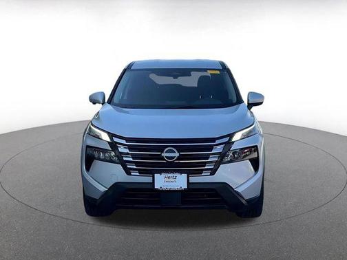 Brilliant Silver Metallic 2025 Nissan Rogue SV