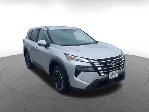 Brilliant Silver Metallic 2025 Nissan Rogue SV