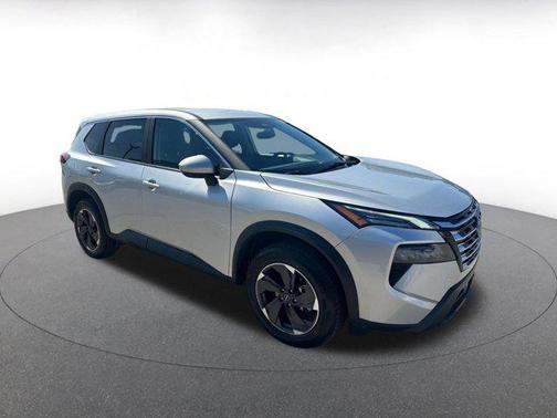 Brilliant Silver Metallic 2025 Nissan Rogue SV