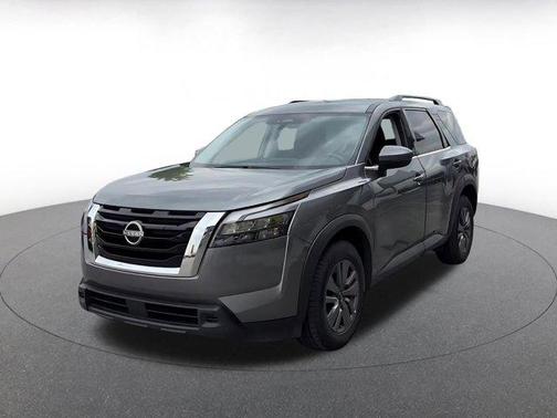 Gun Metallic 2025 Nissan Pathfinder SV 4WD