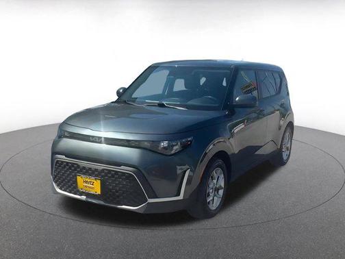 Gravity Gray 2025 Kia Soul LX