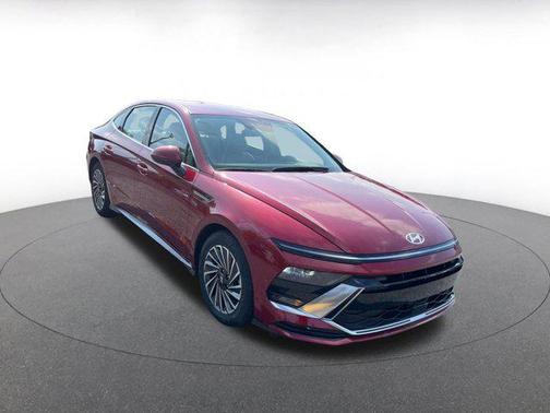 2024 Hyundai SONATA Hybrid SE