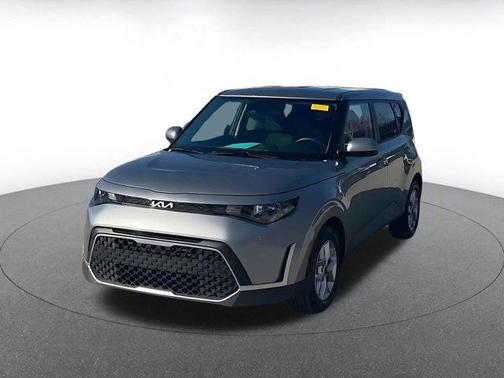 Steel Gray 2025 Kia Soul LX
