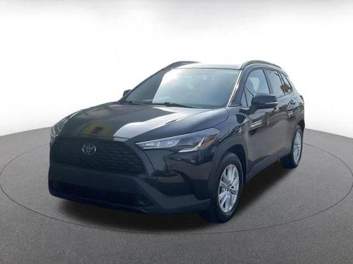 2025 Toyota Corolla Cross LE