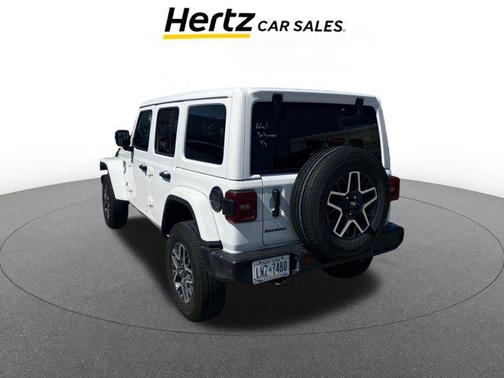 2025 Jeep Wrangler 4-Door Sahara 4x4