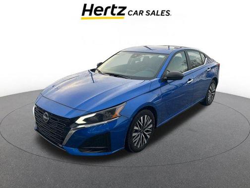 2025 Nissan Altima SV FWD