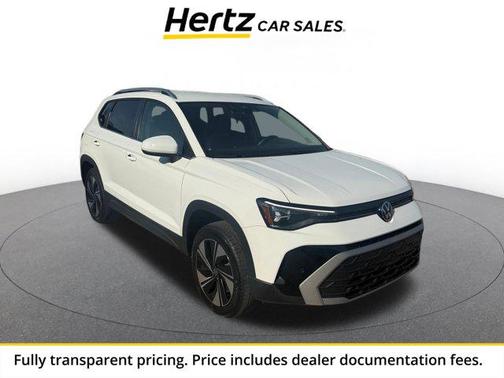 Pure White 2025 Volkswagen Taos 1.5T SE