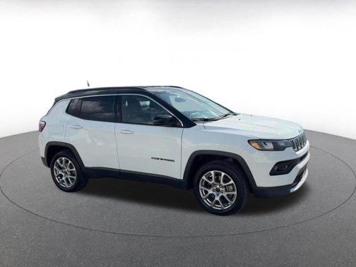 Bright White Clearcoat 2025 Jeep Compass Limited