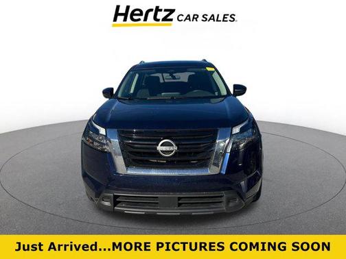 2025 Nissan Pathfinder SV FWD