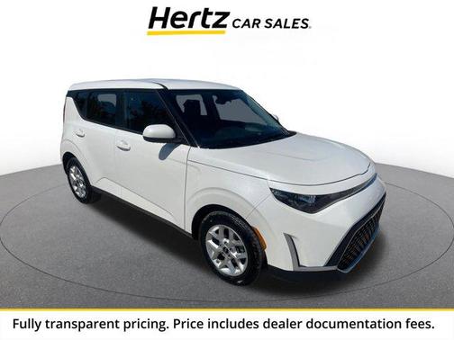 Snow White Pearl 2025 Kia Soul LX