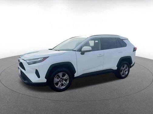 Ice Cap 2025 Toyota RAV4 XLE