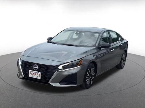 Gun Metallic 2025 Nissan Altima SV FWD