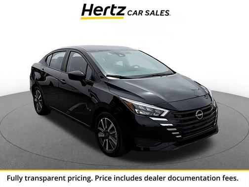 Super Black 2025 Nissan Versa 1.6 SV