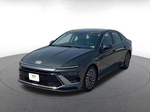 2025 Hyundai SONATA Hybrid SE