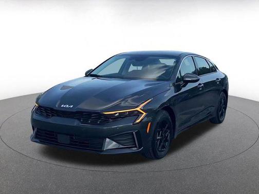 Interstellar Gray 2025 Kia K5 LXS