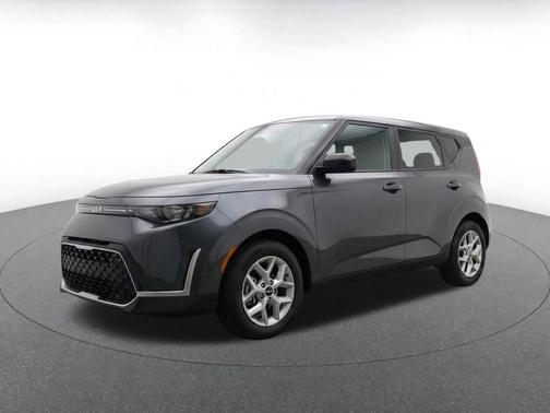 Gravity Gray 2025 Kia Soul LX