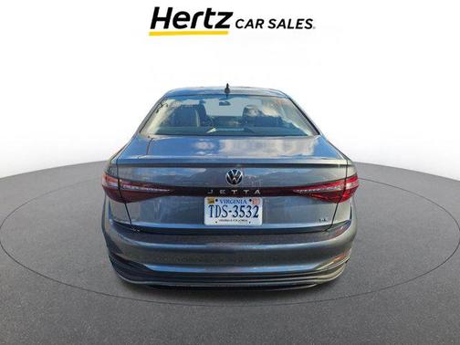 2025 Volkswagen Jetta 1.5T SE