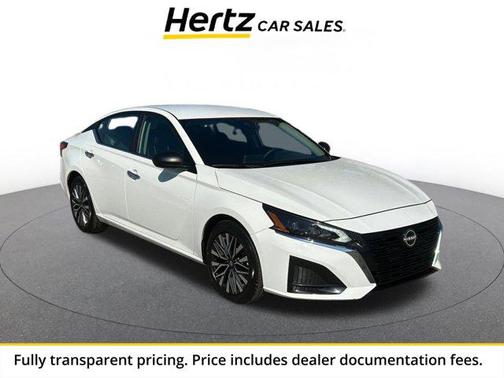 Glacier White 2025 Nissan Altima SV FWD
