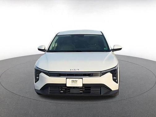 Snow White Pearl 2025 Kia K4 LXS