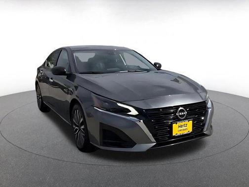 Gun Metallic 2025 Nissan Altima SV FWD