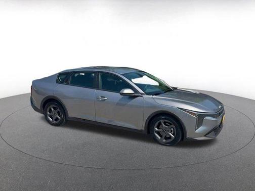 Steel Gray 2025 Kia K4 LXS