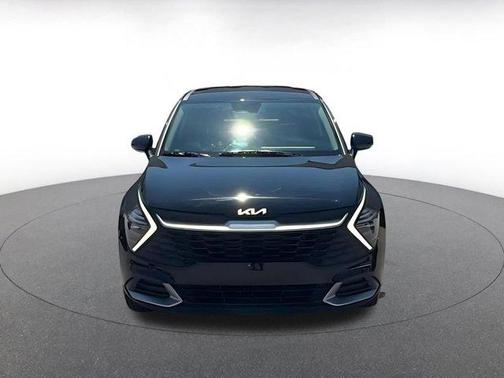 Ebony Black 2025 Kia Sportage LX