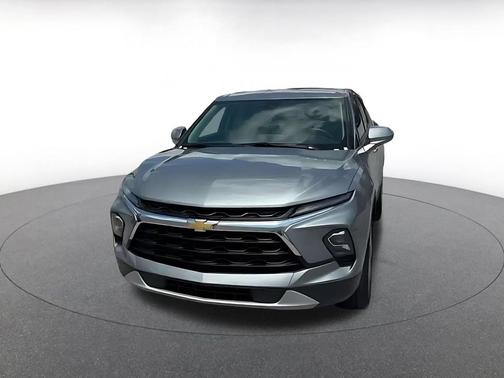 Sterling Gray Metallic 2025 Chevrolet Blazer 2LT