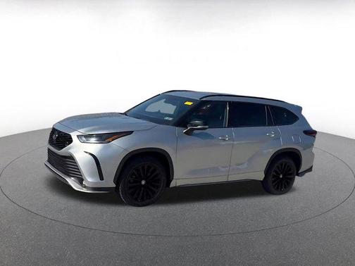 2024 Toyota Highlander XSE