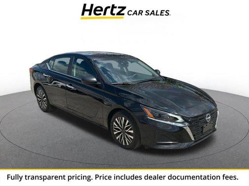 Super Black 2025 Nissan Altima SV FWD