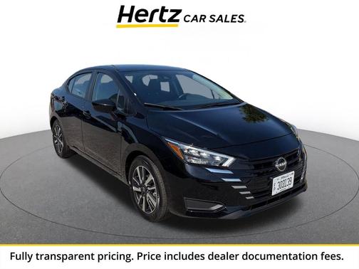 Super Black 2025 Nissan Versa 1.6 SV